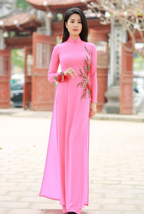 áo dài màu hồng đẹp